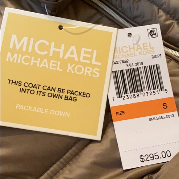 Michael Kors 🔥SALE!🔥 Hooded Packable Down Puffer Coat Taup 77T4377M82 - Picture 14 of 14